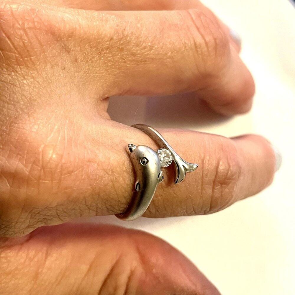 R.S. Covenant Sterling Silver Dolphin Ring (Size 7.75)
